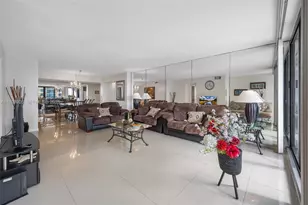 2401 S Ocean Dr, Hollywood, FL 33019 - Photo 13