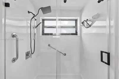 21216 Harbor Way #158-15, Aventura, FL 33180 - Photo 33