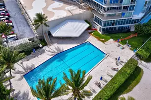 600 Grapetree Dr, Key Biscayne, FL 33149 - Photo 53