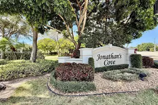 4855 Palmbrooke Cir, West Palm Beach, FL 33417 - Photo 3