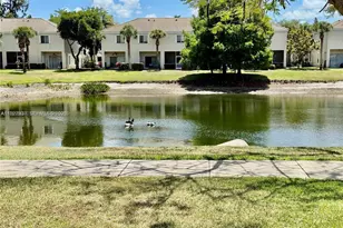 4855 Palmbrooke Cir, West Palm Beach, FL 33417 - Photo 15