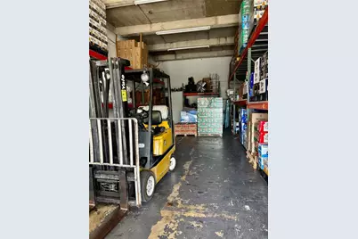 7441 NW 72nd Ave, Medley, FL 33166 - Photo 15