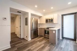 1985 Bay Dr, Miami Beach, FL 33141 - Photo 5