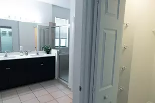 3434 W 104th Terrace, Hialeah, FL 33018 - Photo 5