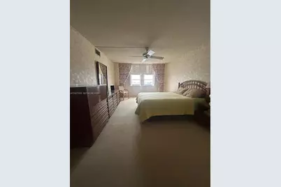251 174th St #1820, Sunny Isles Beach, FL 33160 - Photo 5