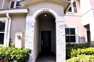 1668 SE 26th Ter, Homestead, FL 33035 - Photo 3