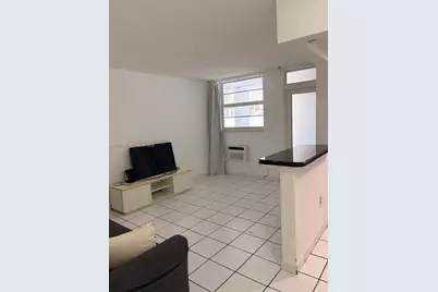 335 Collins Ave #302, Miami Beach, FL 33139 - Photo 15