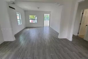 560 NW 53rd St, Miami, FL 33127 - Photo 9