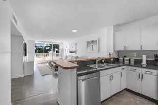 1401 Bay Rd, Miami Beach, FL 33139 - Photo 7