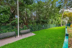 3370 Hidden Bay Dr, Aventura, FL 33180 - Photo 29