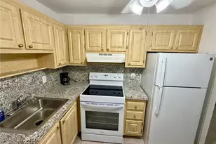 293 Seville M, Delray Beach, FL 33446 - Photo 15
