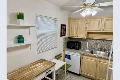 293 Seville M #293, Delray Beach, FL 33446 - Photo 19