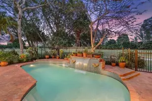 7820 NW 83rd St, Tamarac, FL 33321 - Photo 3