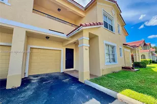 704 Belmont Ln, North Lauderdale, FL 33068 - Photo 13