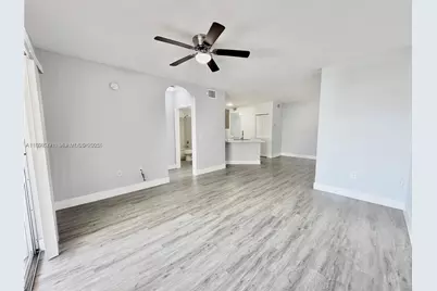 704 Belmont Ln #704, North Lauderdale, FL 33068 - Photo 3