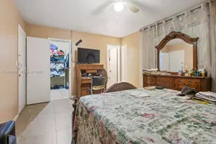 111 NE 175th St, North Miami Beach, FL 33162 - Photo 23