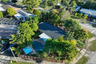 111 NE 175th St, North Miami Beach, FL 33162 - Photo 29