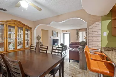 111 NE 175th St, North Miami Beach, FL 33162 - Photo 13