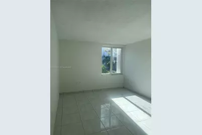 250 180th Dr #254, Sunny Isles Beach, FL 33160 - Photo 35