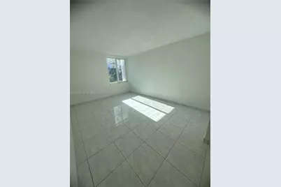 250 180th Dr #254, Sunny Isles Beach, FL 33160 - Photo 31