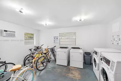 750 Michigan Ave #303, Miami Beach, FL 33139 - Photo 5