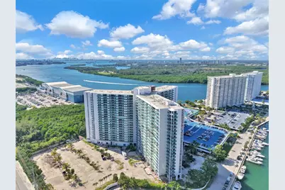 100 Bayview Dr #606, Sunny Isles Beach, FL 33160 - Photo 65
