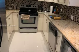 100 Bayview Dr, Sunny Isles Beach, FL 33160 - Photo 11