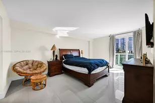 100 Bayview Dr, Sunny Isles Beach, FL 33160 - Photo 31