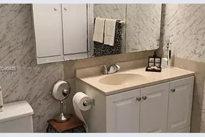 4330 Hillcrest Dr #405, Hollywood, FL 33021 - Photo 15