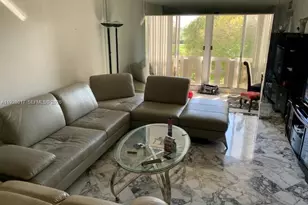 4330 Hillcrest Dr, Hollywood, FL 33021 - Photo 9