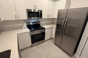 2833 SE 25th Ave, Homestead, FL 33035 - Photo 9