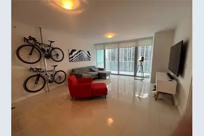 200 Biscayne Boulevard Way #3106, Miami, FL 33131 - Photo 5