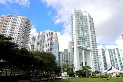900 Brickell Key Blvd #2002, Miami, FL 33131 - Photo 21