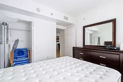 17150 N Bay Rd #2618, Sunny Isles Beach, FL 33160 - Photo 23