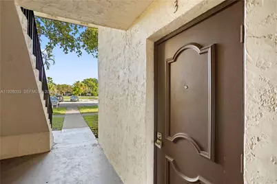 370 E Laurel Dr #3 E, Margate, FL 33063 - Photo 35