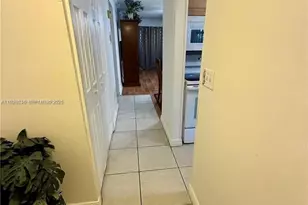 3060 Holiday Springs Blvd, Margate, FL 33063 - Photo 9