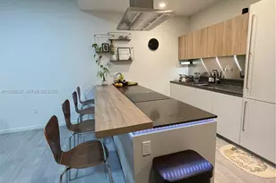 1000 Brickell Plaza, Miami, FL 33131 - Photo 7