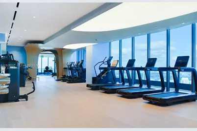 1000 Brickell Plz #1811, Miami, FL 33131 - Photo 17