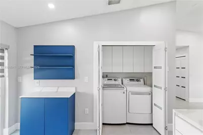 3375 W 76th St #210, Hialeah, FL 33018 - Photo 15