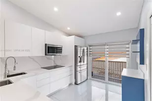 3375 W 76th St, Hialeah, FL 33018 - Photo 11