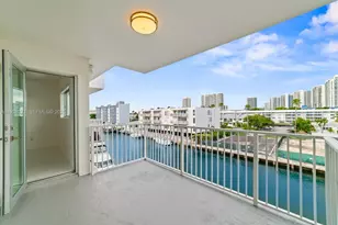 3755 NE 167th St, North Miami Beach, FL 33160 - Photo 15