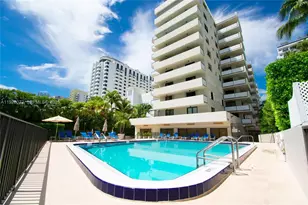 1621 Collins, Miami Beach, FL 33139 - Photo 23