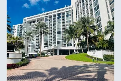 10275 Collins Ave #327, Bal Harbour, FL 33154 - Photo 21