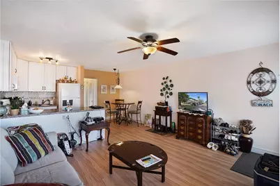 1000 SW 11th Ave #17E, Hallandale Beach, FL 33009 - Photo 3