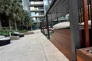 88 SW 7th St, Miami, FL 33130 - Photo 31