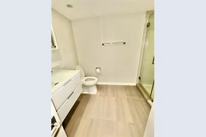 600 NE 36th St #720, Miami, FL 33137 - Photo 15