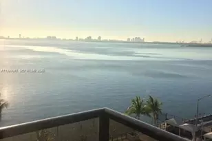 600 NE 36th St, Miami, FL 33137 - Photo 7