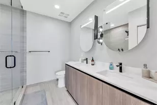 580 72nd St, Miami Beach, FL 33141 - Photo 35