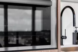 580 72nd St, Miami Beach, FL 33141 - Photo 21