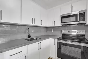 1960 SW 68th Way, Miramar, FL 33023 - Photo 21